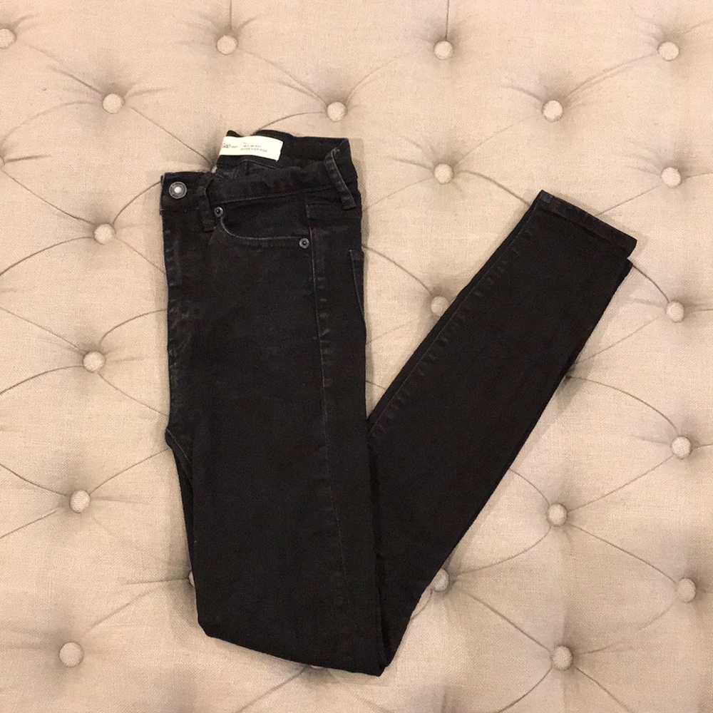 Gap Black Skinny Jeans